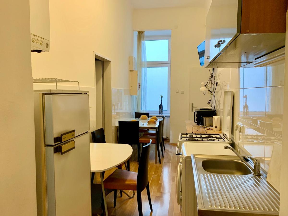 וינה Raisa Apartments Lerchenfelder Guertel 30 מראה חיצוני תמונה